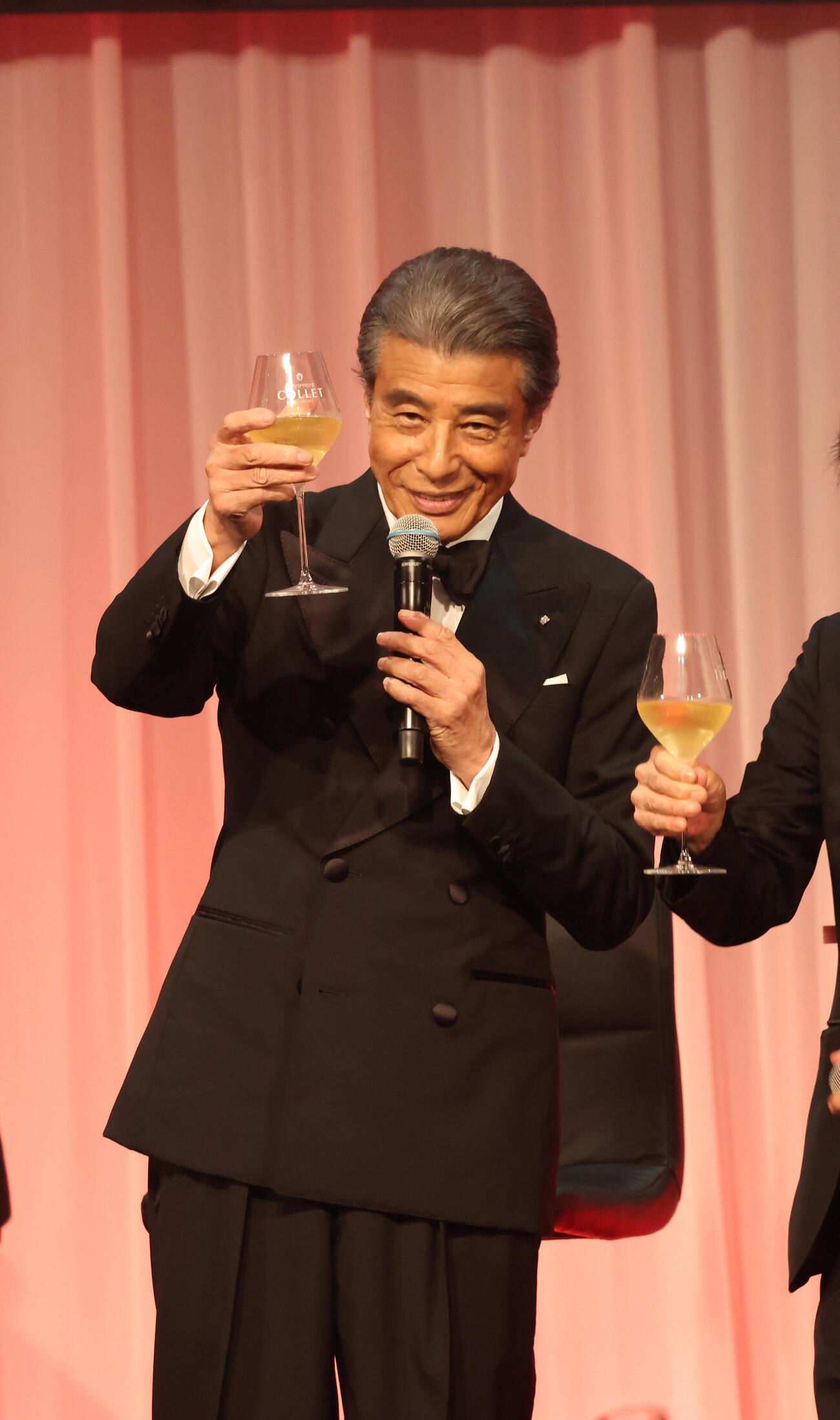 トークディナーショー「HIROSHI TACHI 50th PARTY2026」を開催した舘ひろし