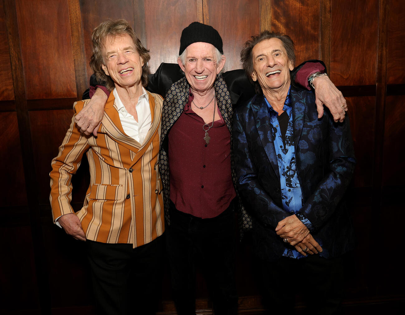 ザ・ローリング・ストーンズの、左からミック・ジャガー、キース・リチャーズ、ロニー・ウッド（C）Kevin Mazur