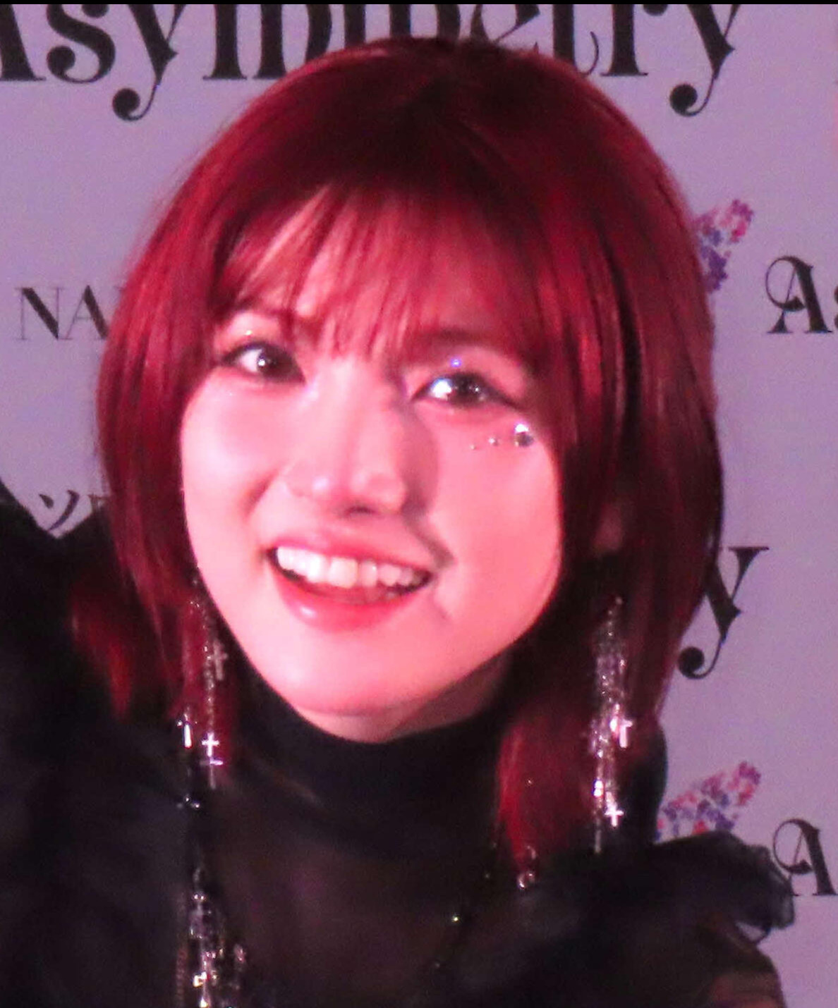 岡田奈々（2023年撮影）