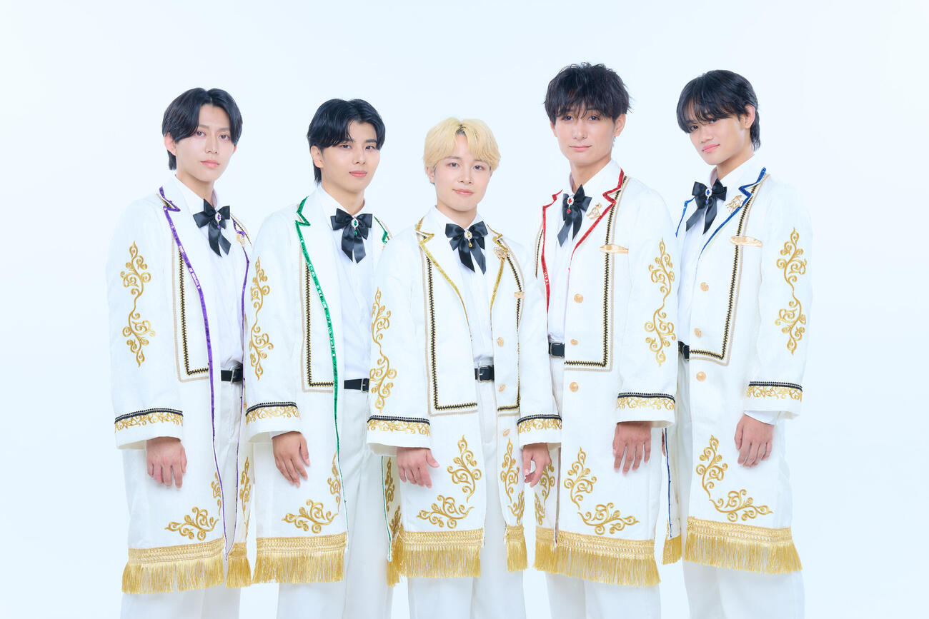 デビューライブが決まった「占い男子」（C）占い男子