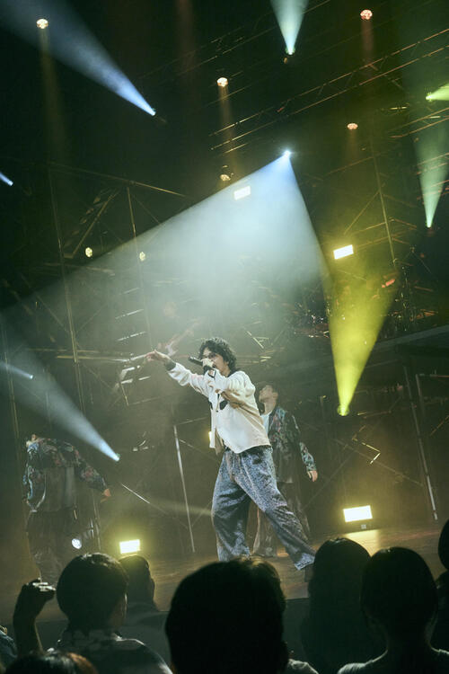 三浦大知ツアー、新曲「オリジナルフェイク」で地元沖縄手踊り