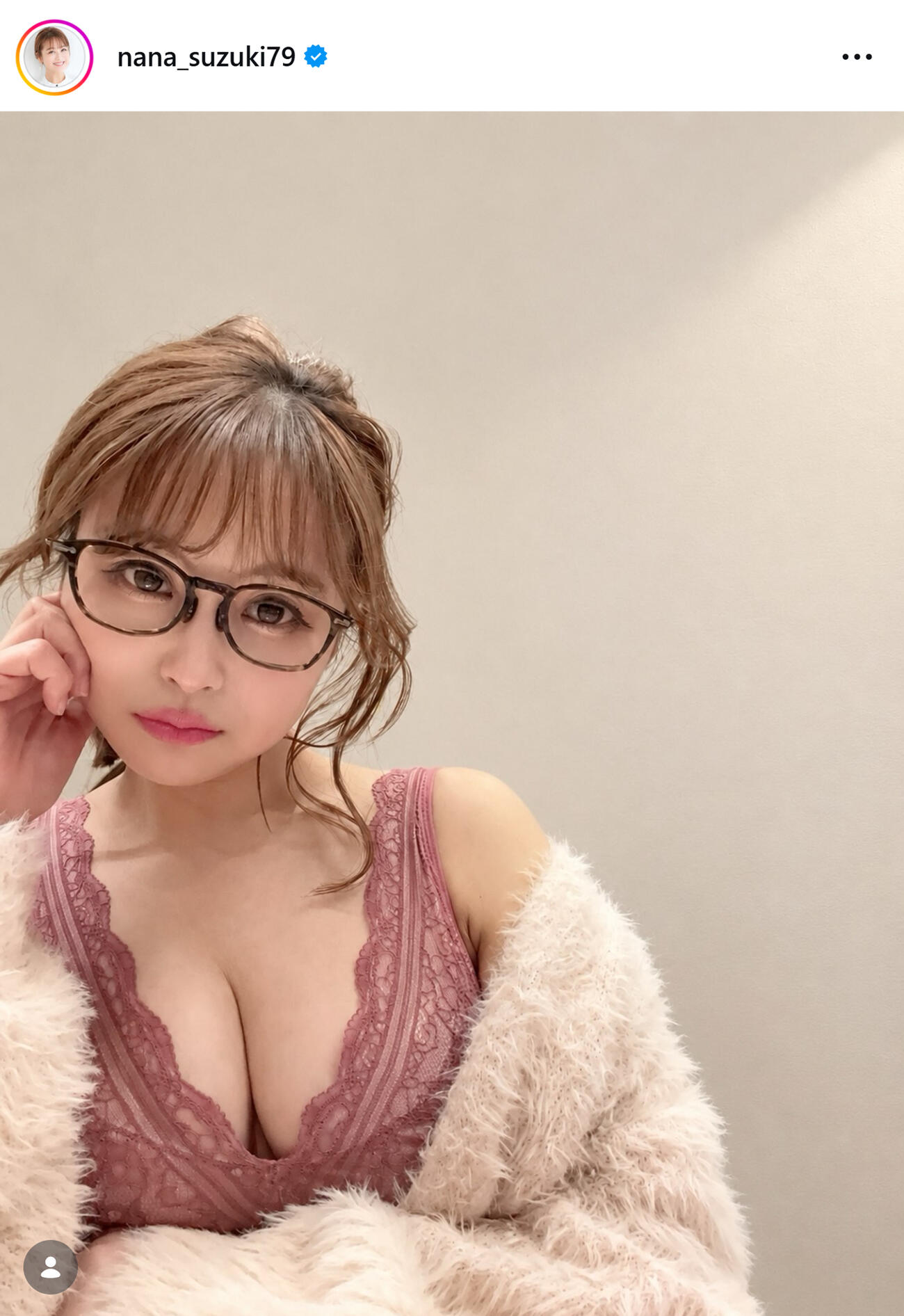鈴木奈々のインスタグラムから