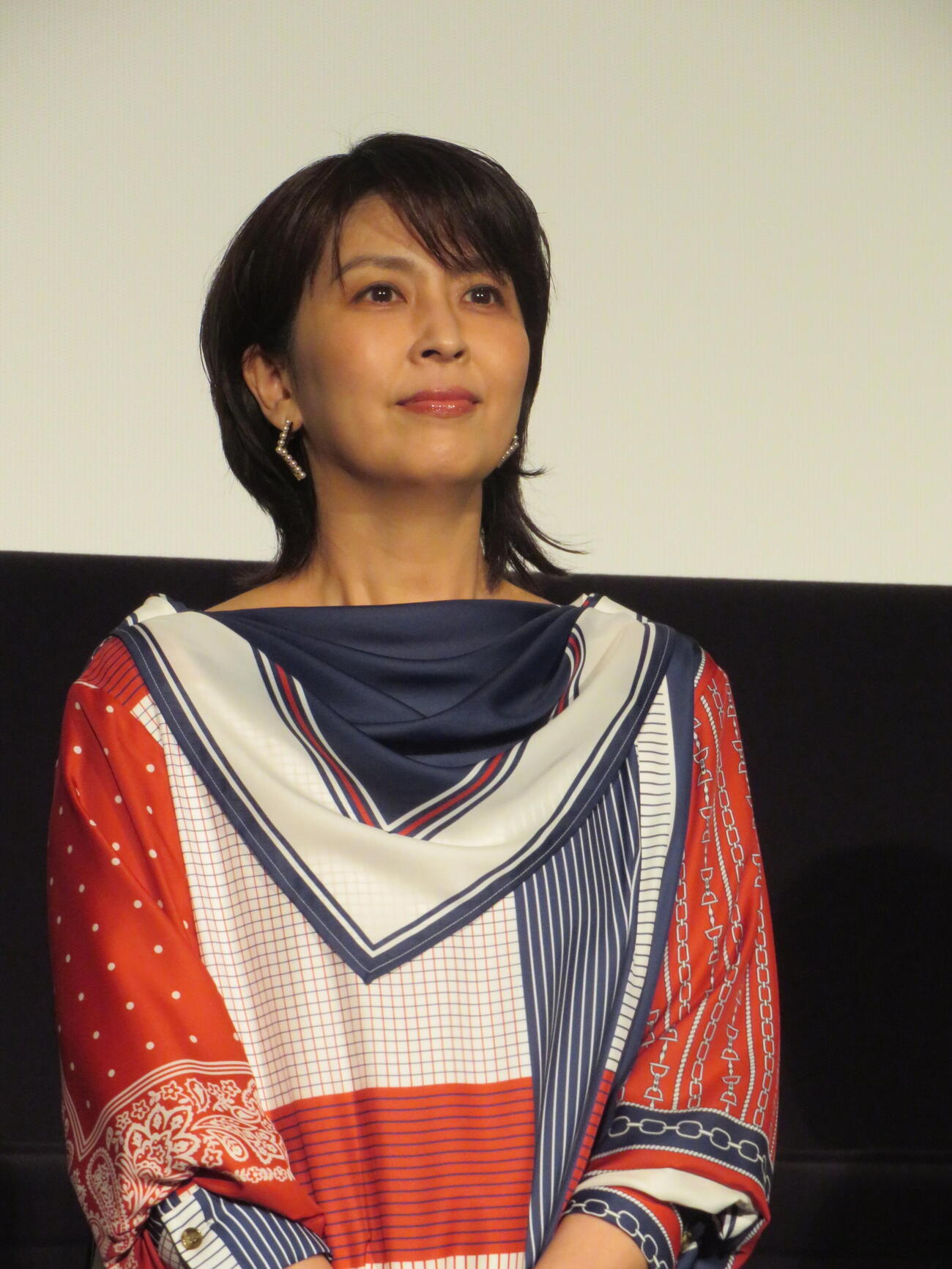 映画「ナギダイアリー」公開記念舞台あいさつに登壇した松たか子（撮影・村上幸将）