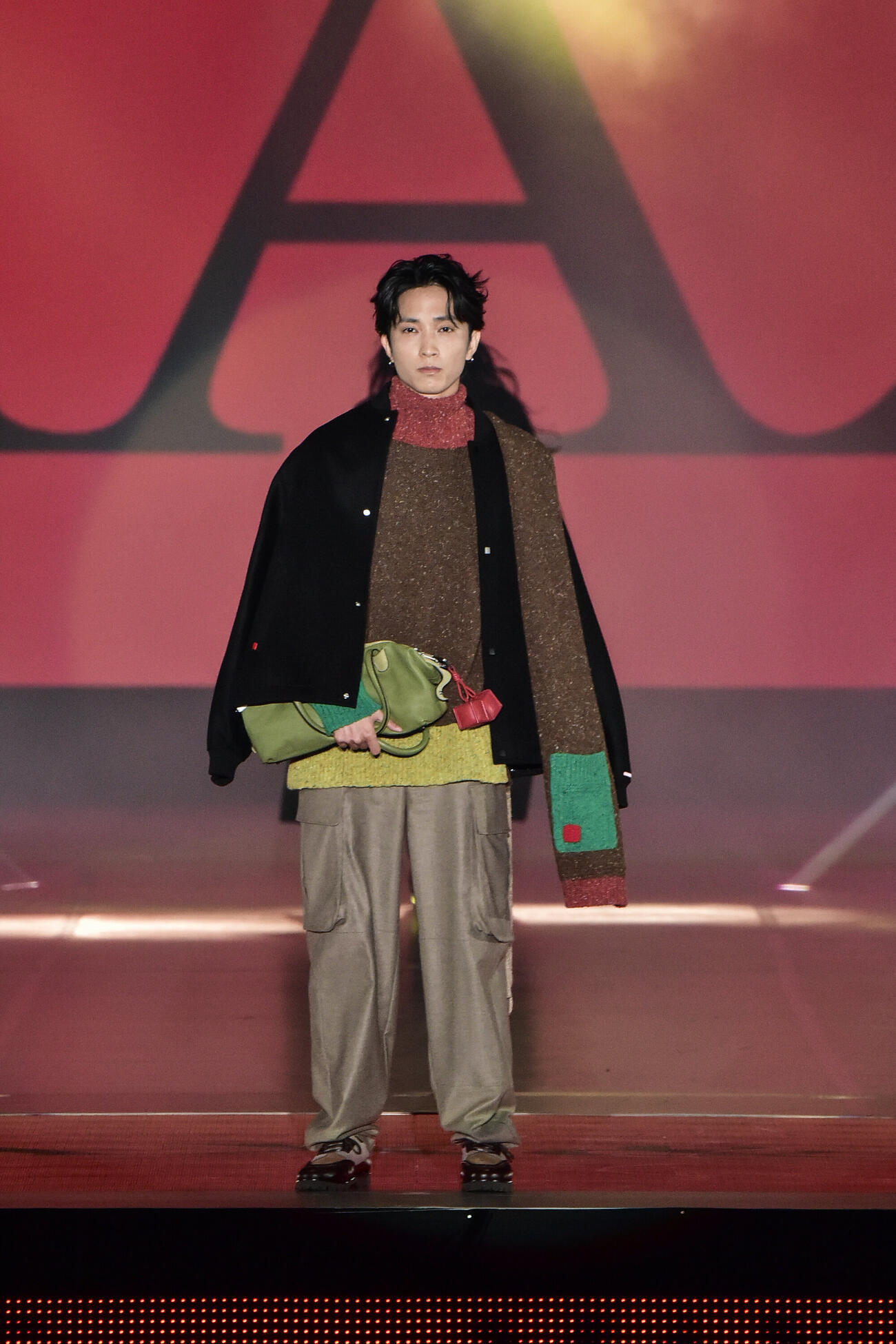 「MAX＆Co．」ファッションショーでランウェーを歩く田中樹（（C）Rakuten GirlsAward 2026 AUTUMN／WINTER）