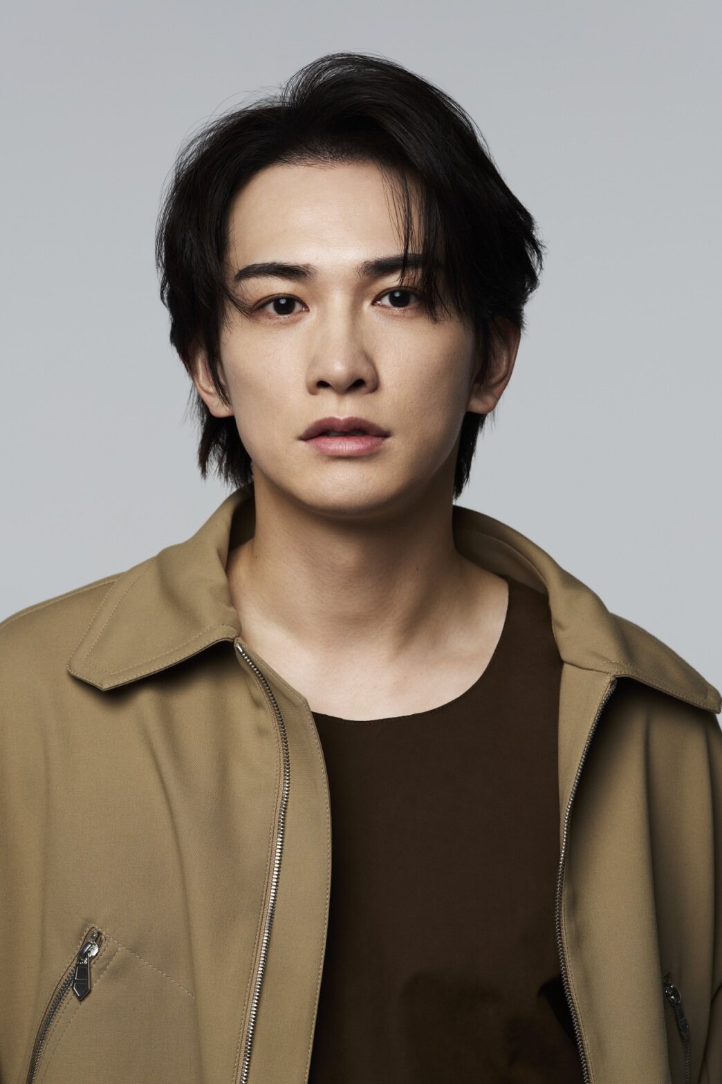 第1子誕生を発表した町田啓太