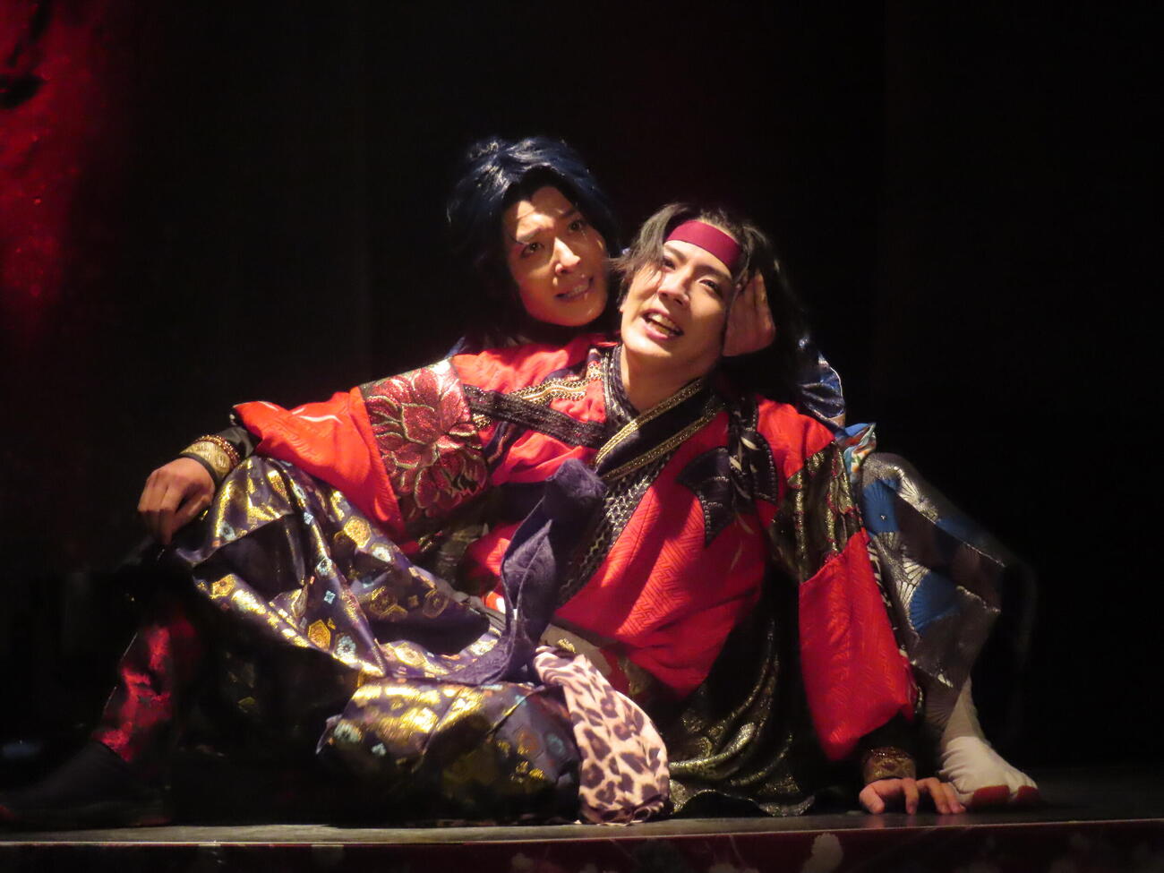 「オレノカタワレ～紅蓮の章～」ゲネプロに臨んだ大野紘幸（後ろ）と村瀬文宣（撮影・鎌田良美）