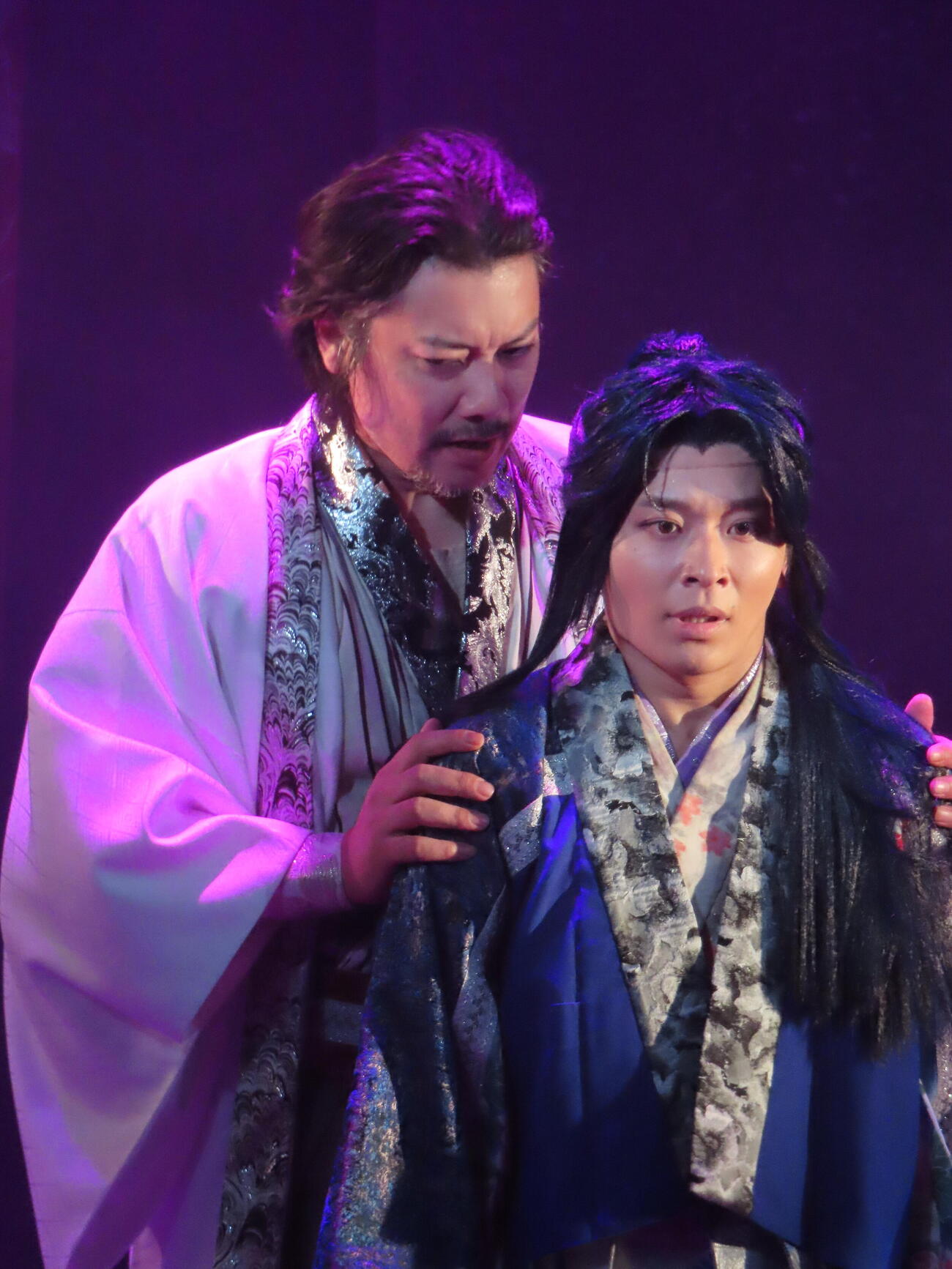 「オレノカタワレ～紅蓮の章～」ゲネプロに臨んだ大野紘幸（右）と兼崎健太郎（撮影・鎌田良美）