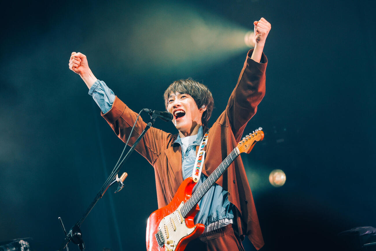 アルバムツアー「A」最終公演で歌唱する山内総一郎（Photo by　大峡典人）