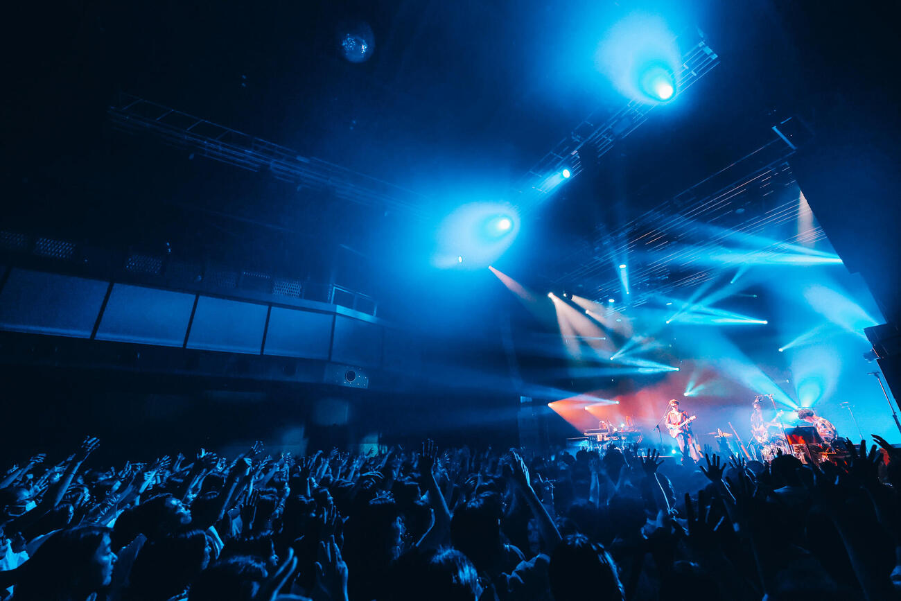 アルバムツアー「A」最終公演で歌唱する山内総一郎（Photo by　大峡　典人）