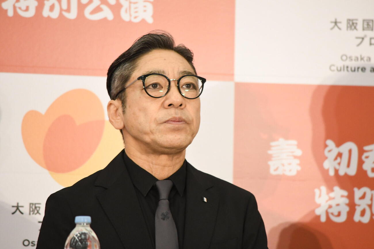 「壽　初春歌舞伎特別公演」の記者会見に出席した市川中車（撮影・阪口孝志）