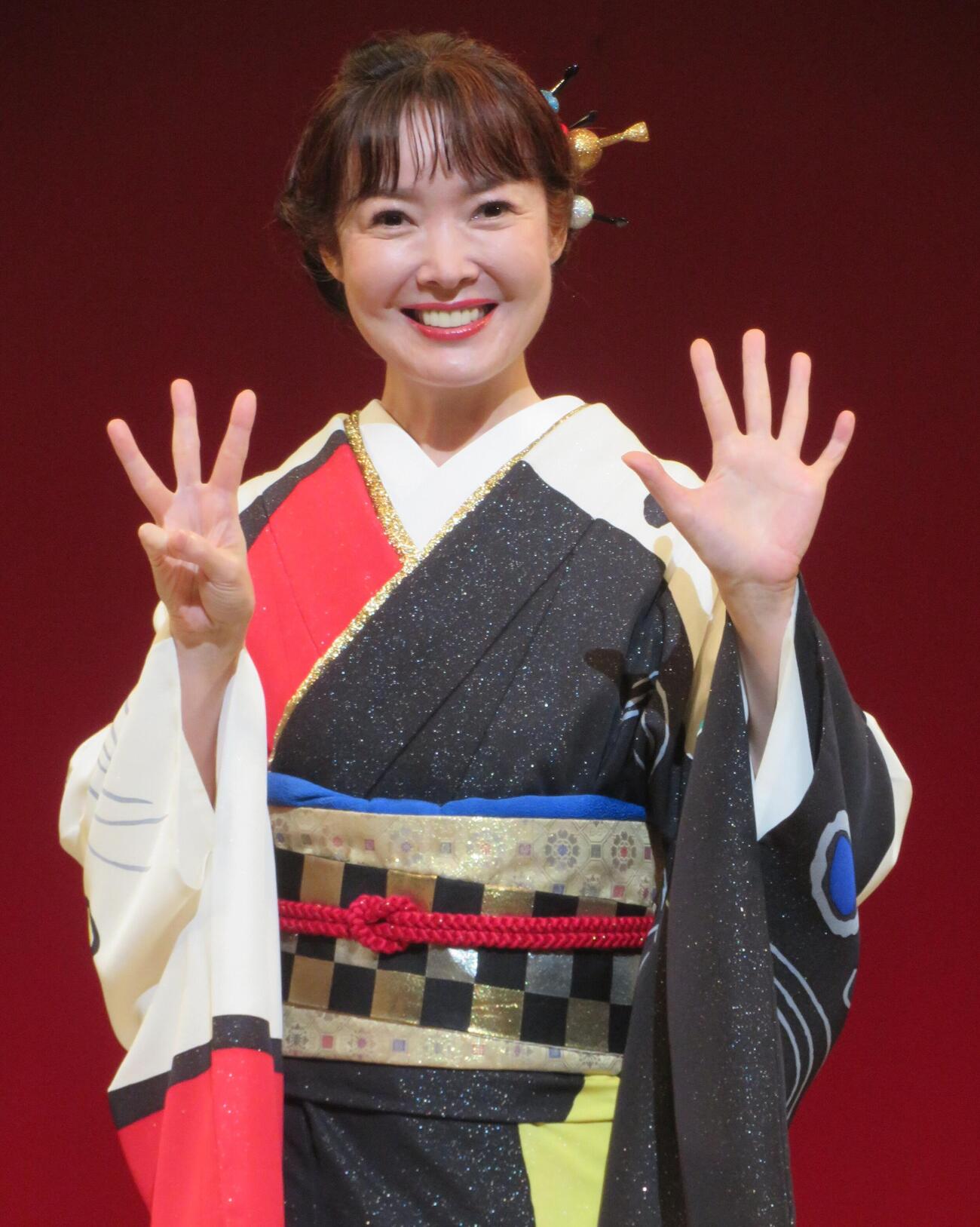デビュー35周年記念コンサートを行った田川寿美（撮影・松本久）
