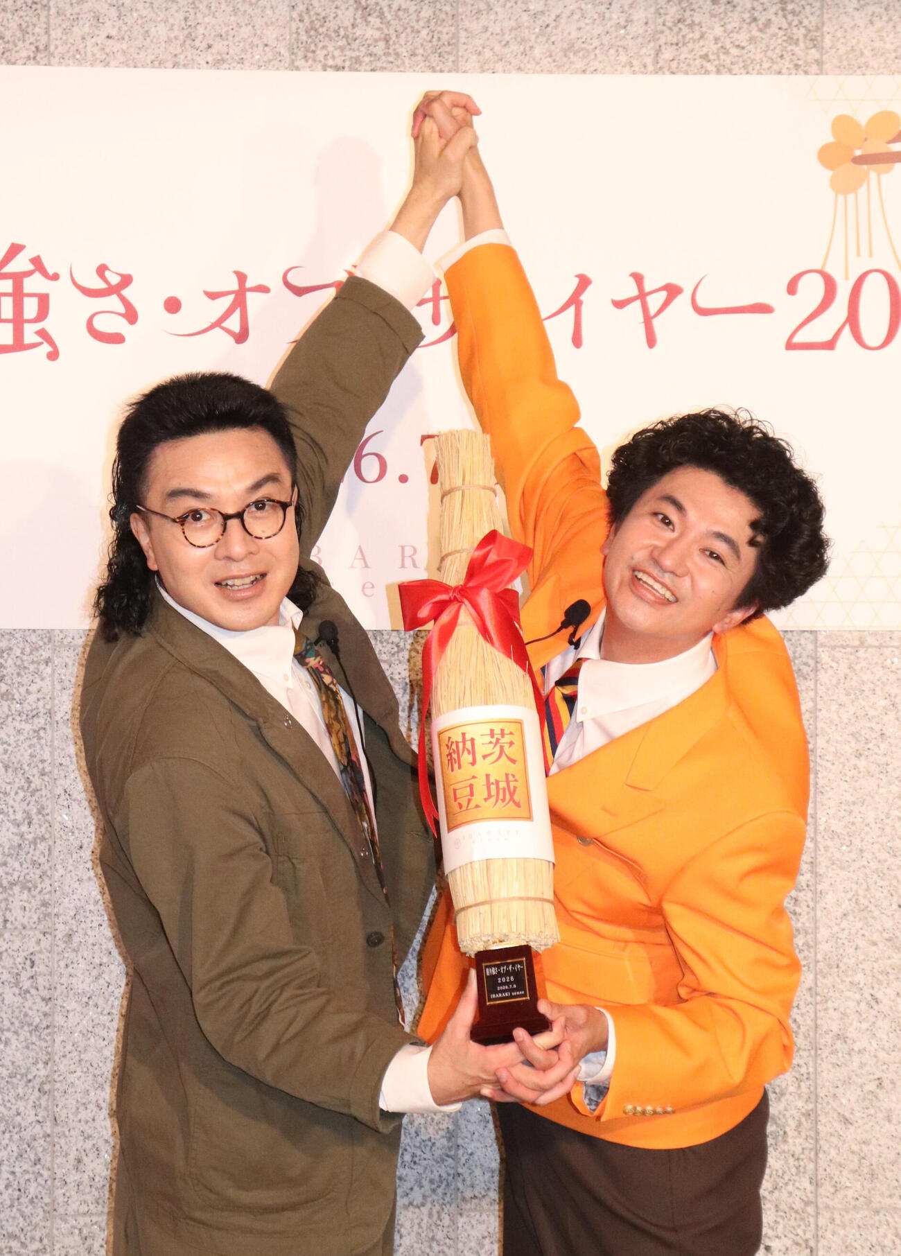 カナメストーンの山口誠（左）と零士（2026年7月撮影）