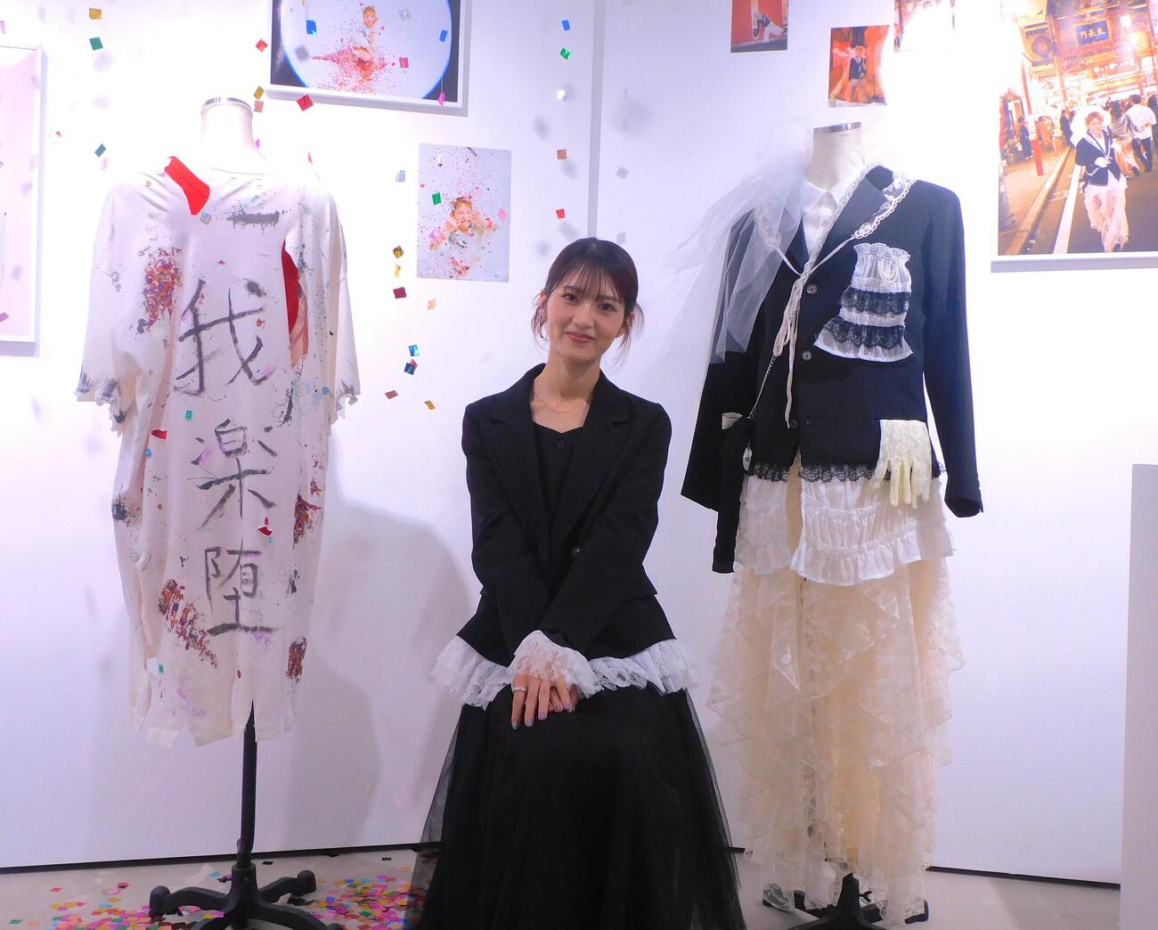 初の作品展「FIRST EGOISM」会見に登壇した若月佑美（撮影・寺本吏輝）