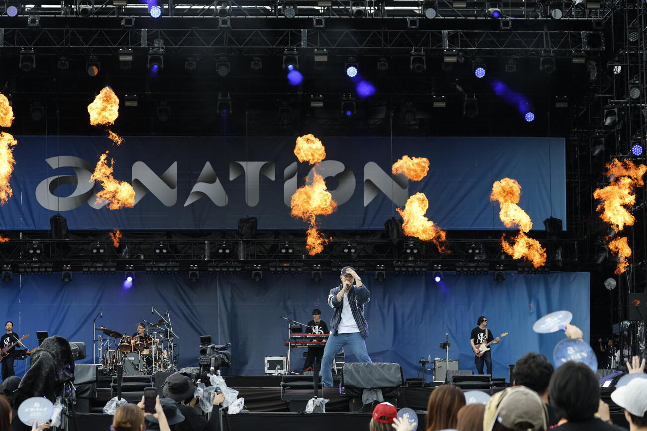 「a－nation 2026」で歌唱するAK－69