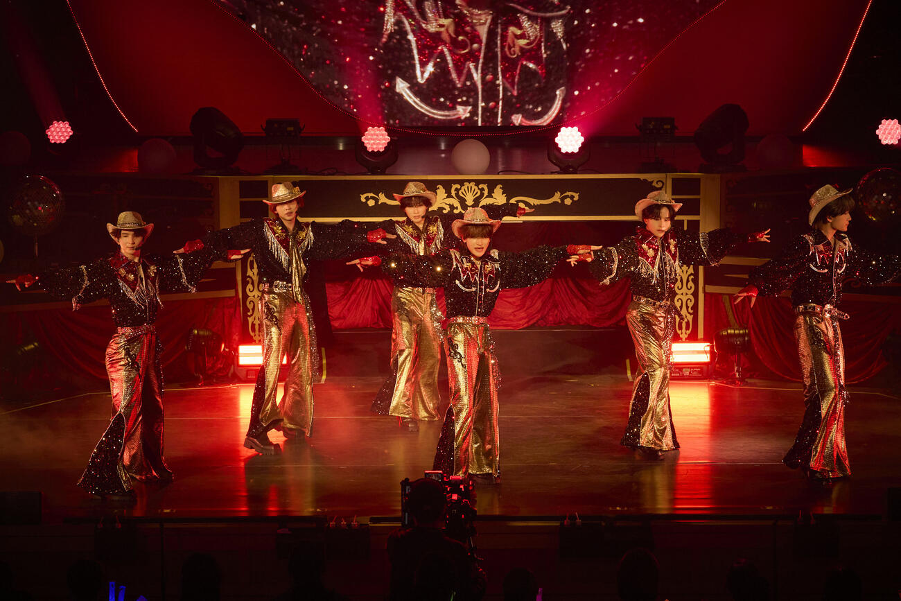 ツアー愛知公演を開催したLienel。左から高岡ミロ、近藤駿太、森田璃空、芳賀柊斗、武田創世、高桑真之