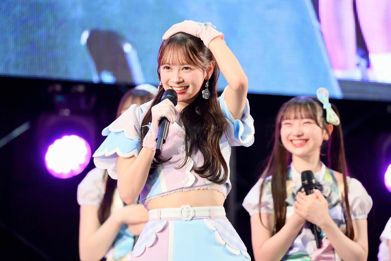 3作連続でセンターを務めることが決まったAKB48伊藤百花（C）AKB48