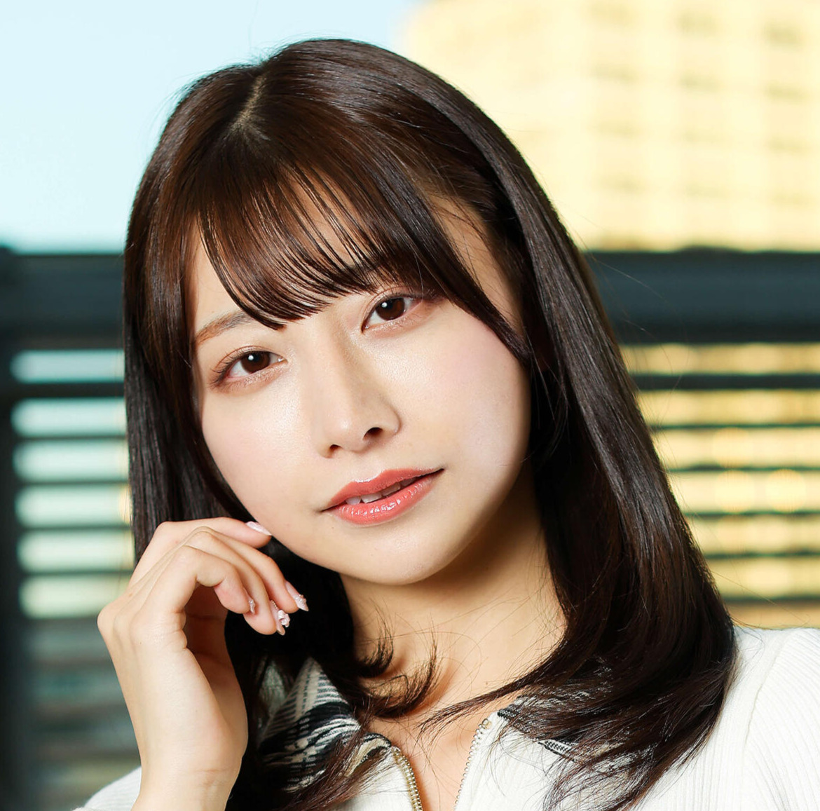 鈴木優香（2025年撮影）