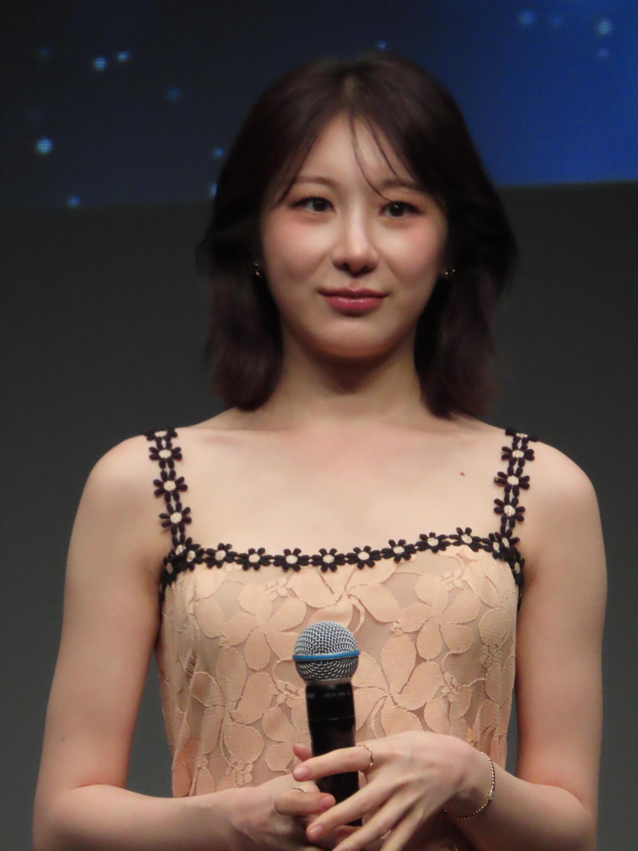 日本デビュー記者発表会を行ったイ・チェヨン（撮影・鎌田良美）