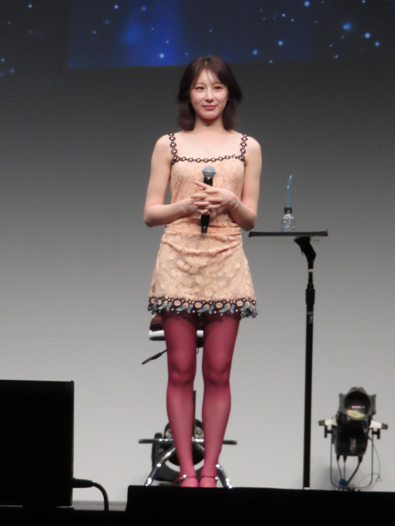 日本デビュー記者発表会を行ったイ・チェヨン（撮影・鎌田良美）