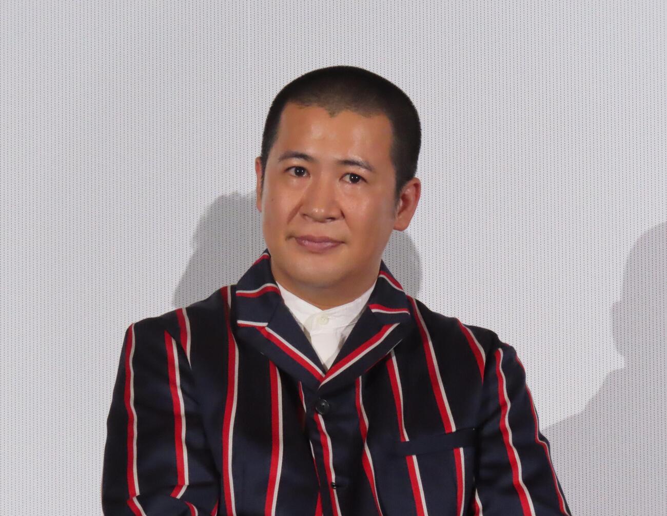 フジテレビ系新ドラマ「ポリティカルパン」（10月7日開始、水曜午後10時）舞台あいさつ＆試写会に出席したきょん