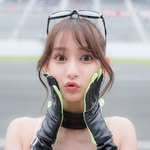 27歳レースクイーン、フォーミュラカー助手席体験「体が常にどっかいってました」