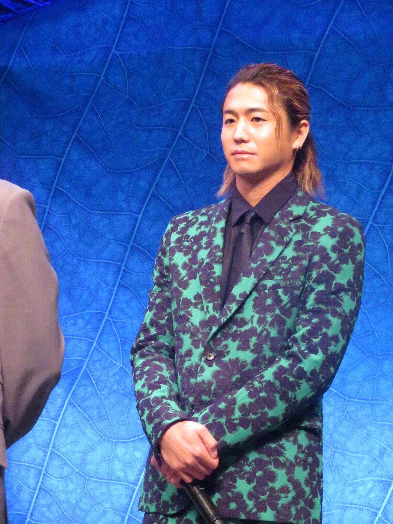 会見に出席した「クーザ」日本公演スペシャルサポーターのFANTASTICS瀬口黎弥