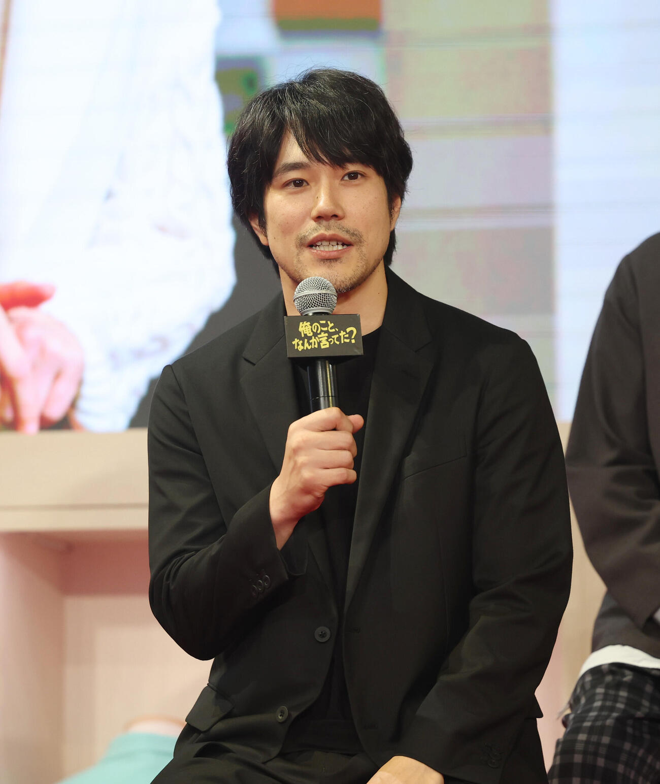 完成報告会イベントに登壇し話をする松山ケンイチ（撮影・増田悦実）
