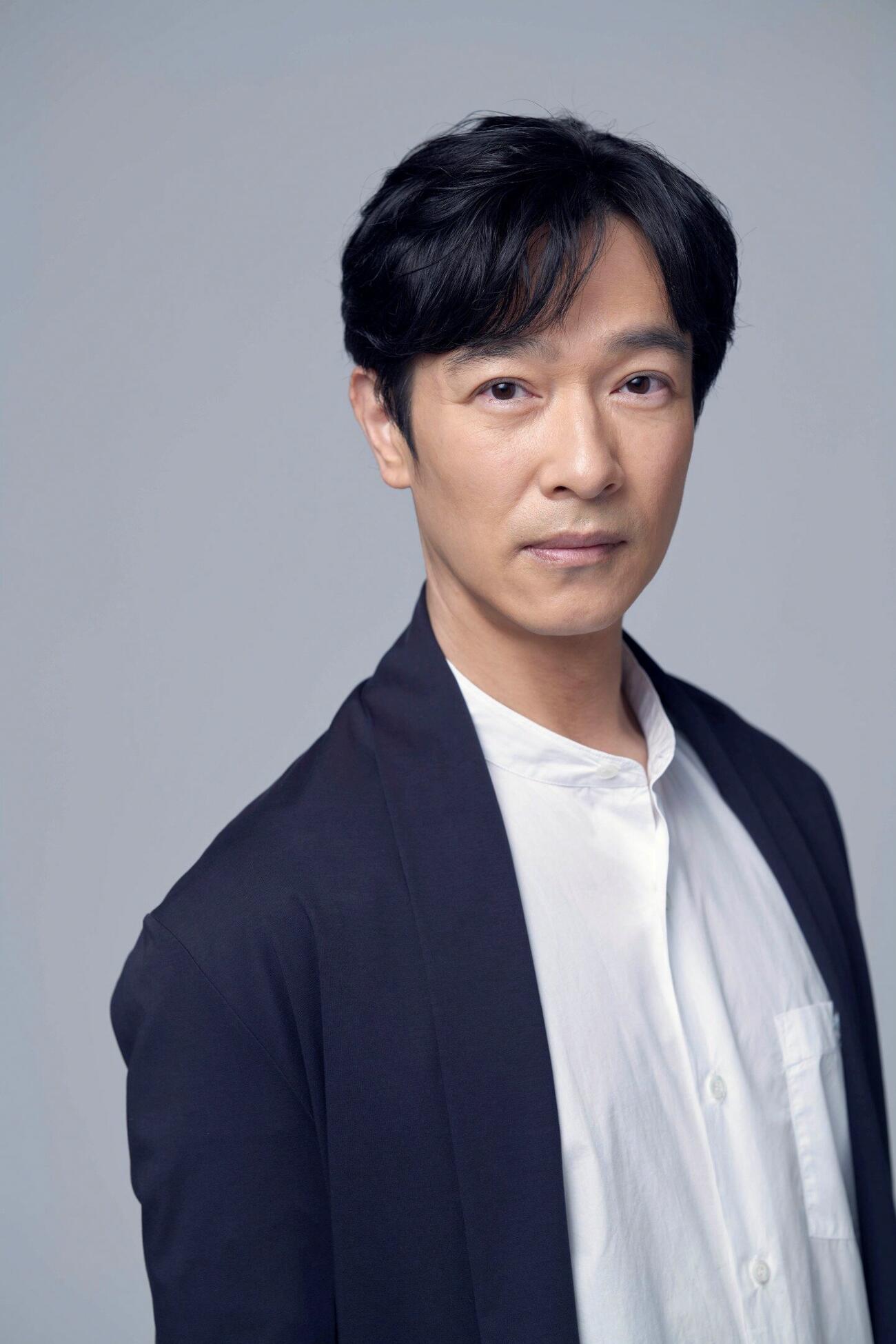 第77回NHK紅白歌合戦で司会を務める堺雅人