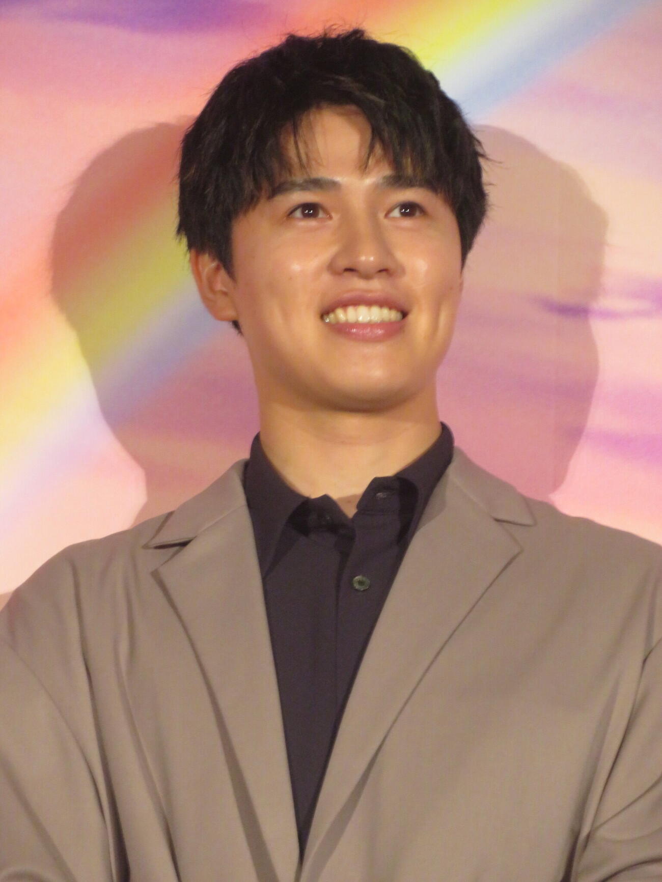 アニメ映画「どこよりも遠い場所にいる君へ」公開記念舞台あいさつに出席した土屋神葉（撮影・川田和博）