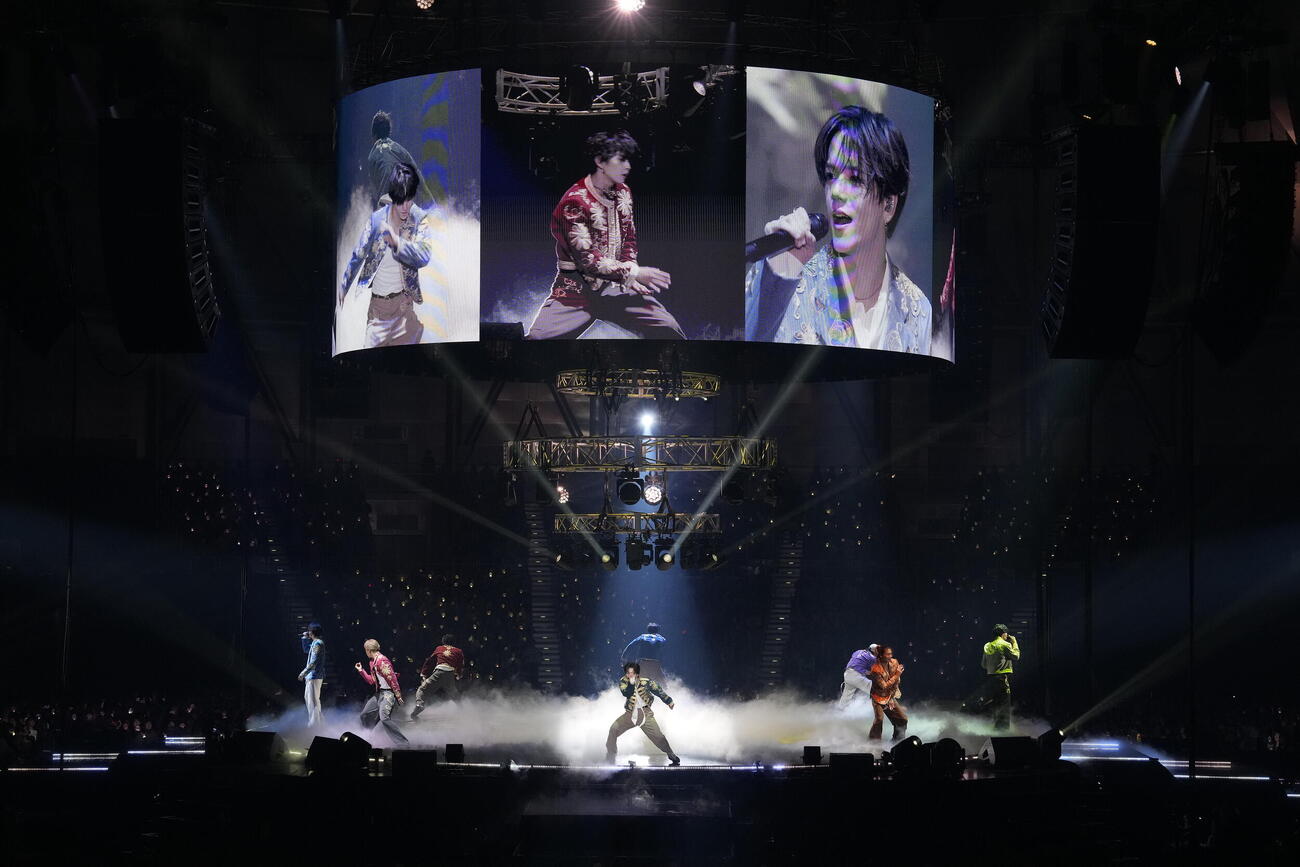全国アリーナツアー「SUNFLOWER」のファイナル公演に臨んだFANTASTICS