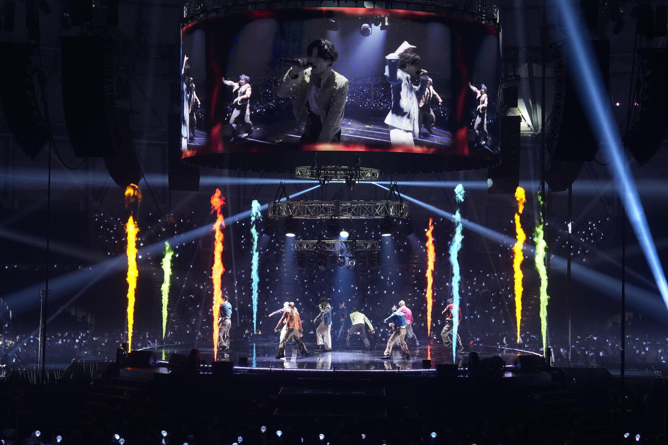全国アリーナツアー「SUNFLOWER」のファイナル公演に臨んだFANTASTICS