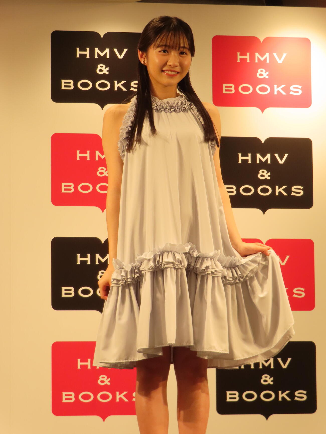 ファースト写真集「ゆきねのね」発売記念会見を行った永岡ゆきね