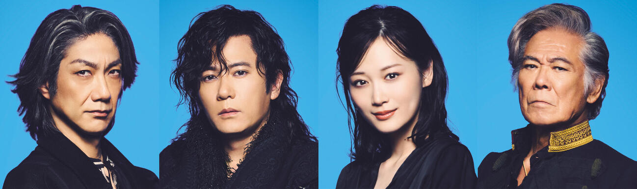 舞台「テンペスト」出演者たち。左から野村萬斎、稲垣吾郎、山下美月、西岡徳馬
