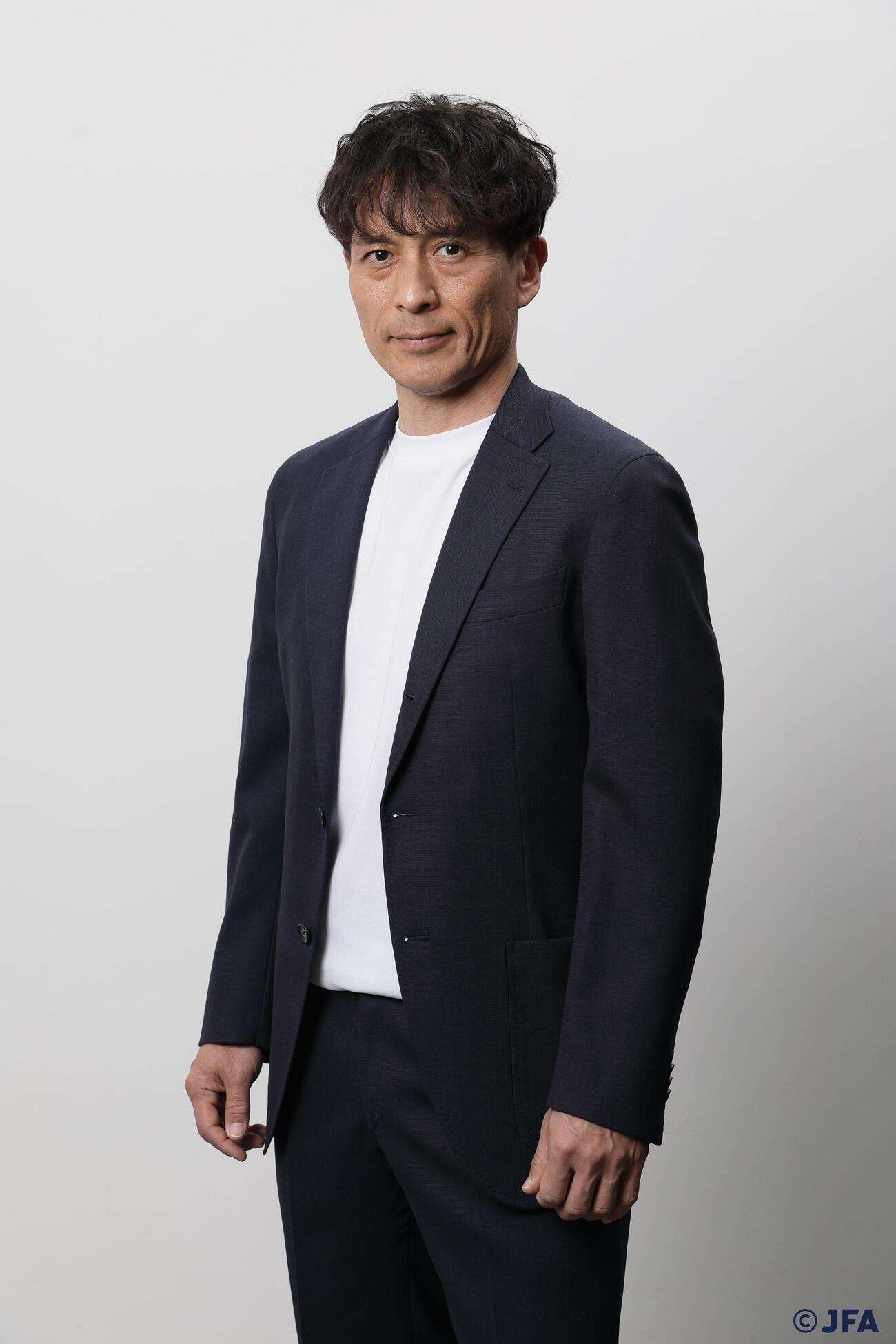 日本サッカー協会の宮本恒靖会長