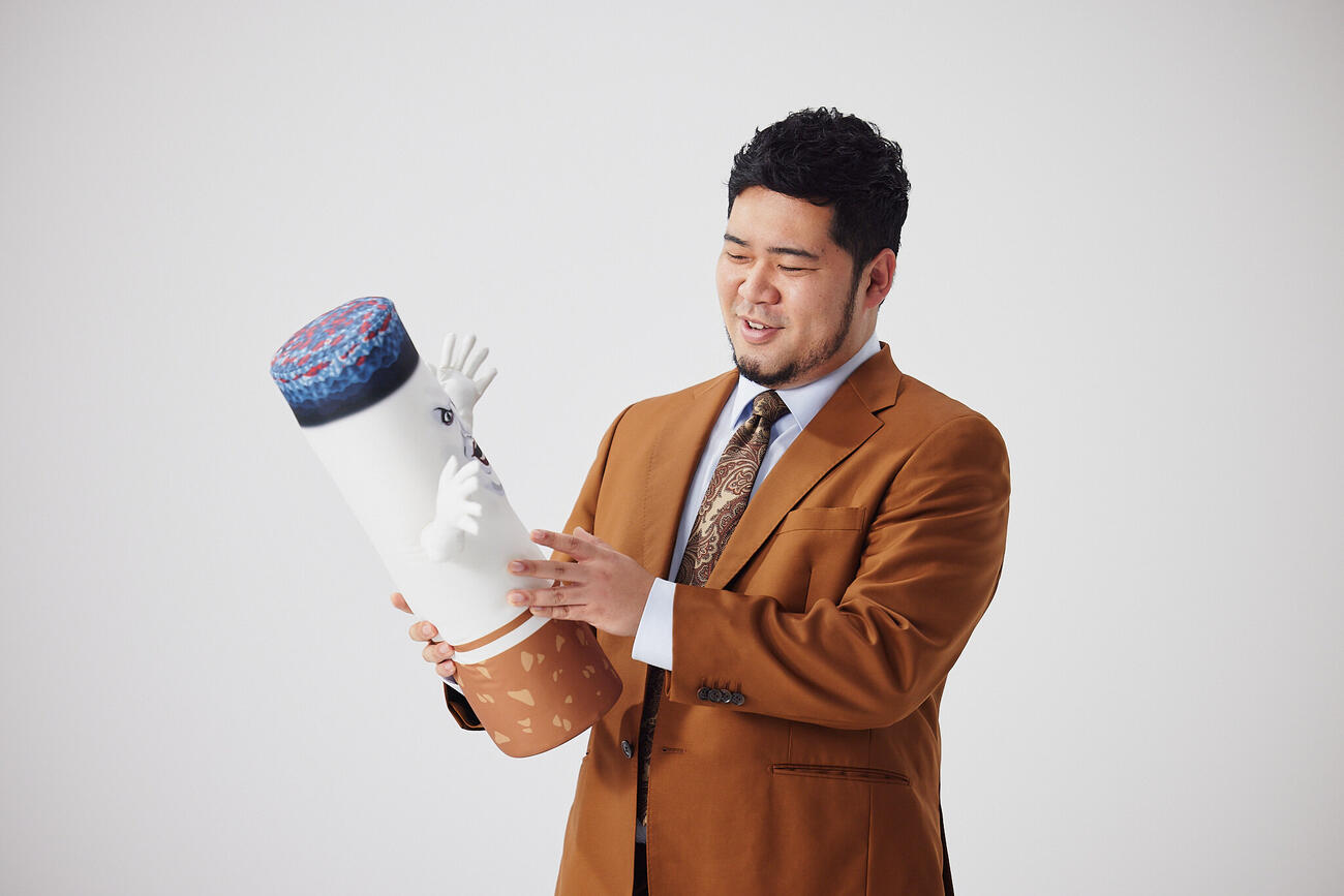 「ケムリは、ニコレット®と。」CMに出演する松井ケムリ