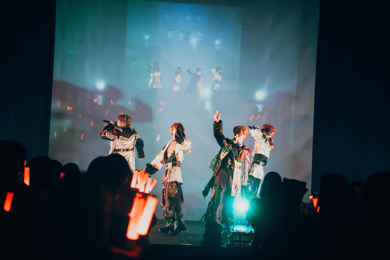 東名阪ツアーの最終公演を行ったUNiFY