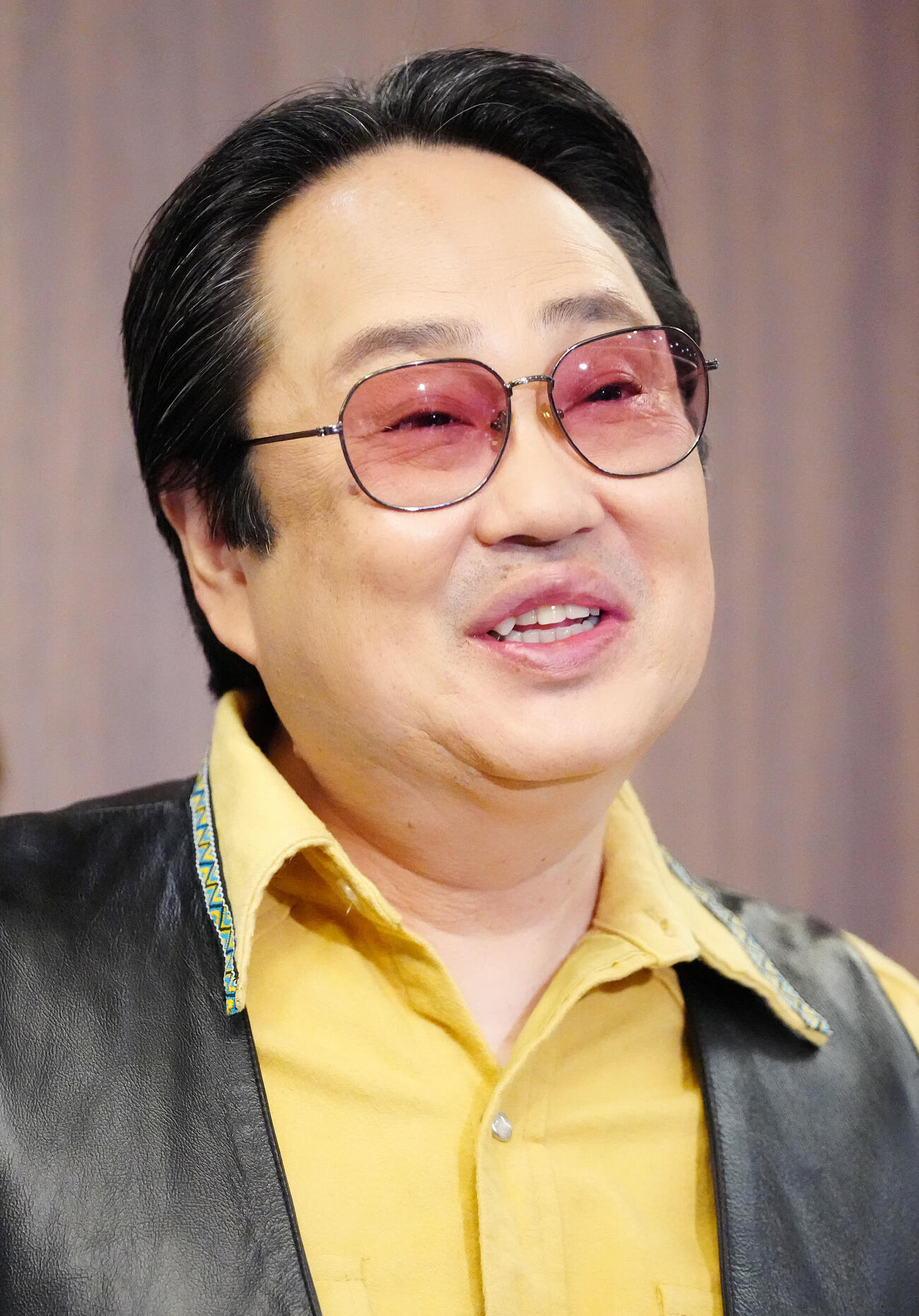 舞台「世界の終わりかけとスリーコード」の取材会に臨む六角精児（撮影・江口和貴）