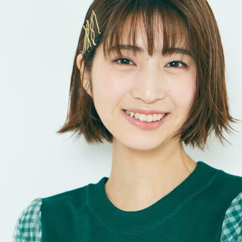 川崎フロンターレ応援番組出演モデル、第１子男児出産を発表「才色兼備のママ」“手つなぎ”公開