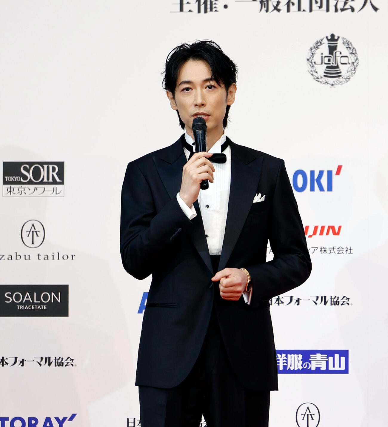 登壇し、感想を述べるディーン・フジオカ（撮影・山本朝陽）