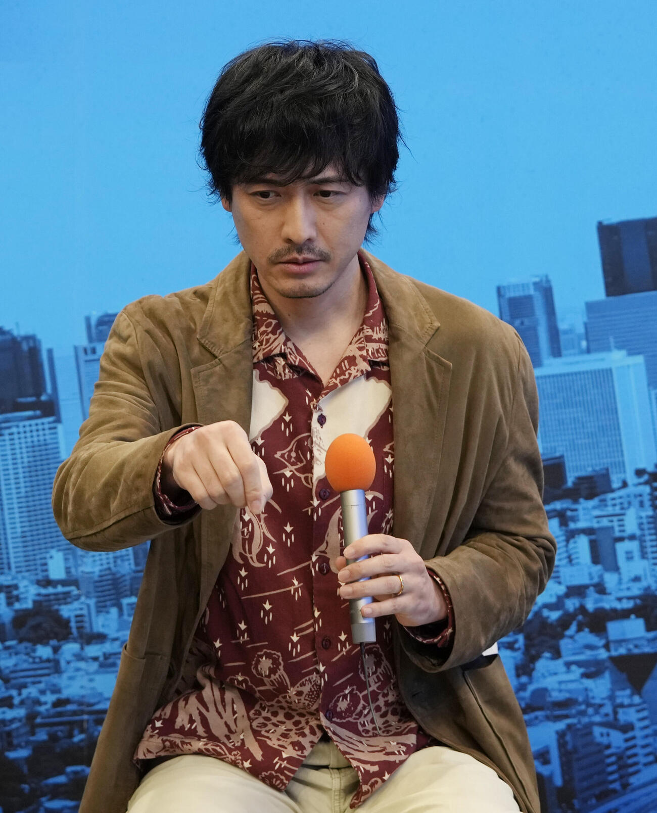 ドラマ「ボーダーズ警視庁特殊事件対策班」記者会見に登壇しトークする中村俊介（撮影・小島史椰）