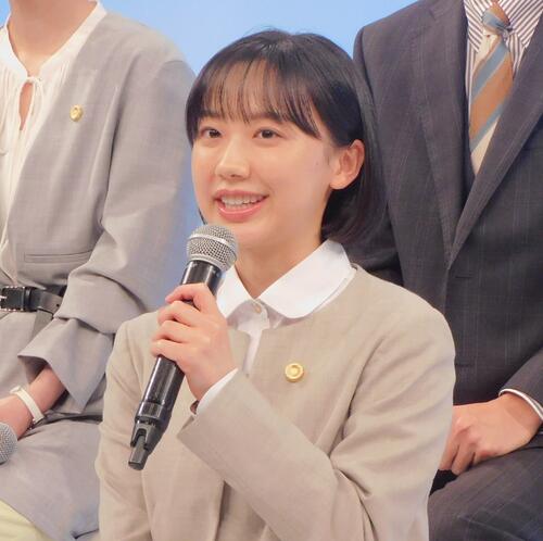 フジ系新月10主演芦田愛菜、共演の高橋文哉に感謝「初心を忘れないように引き留めてくれる」