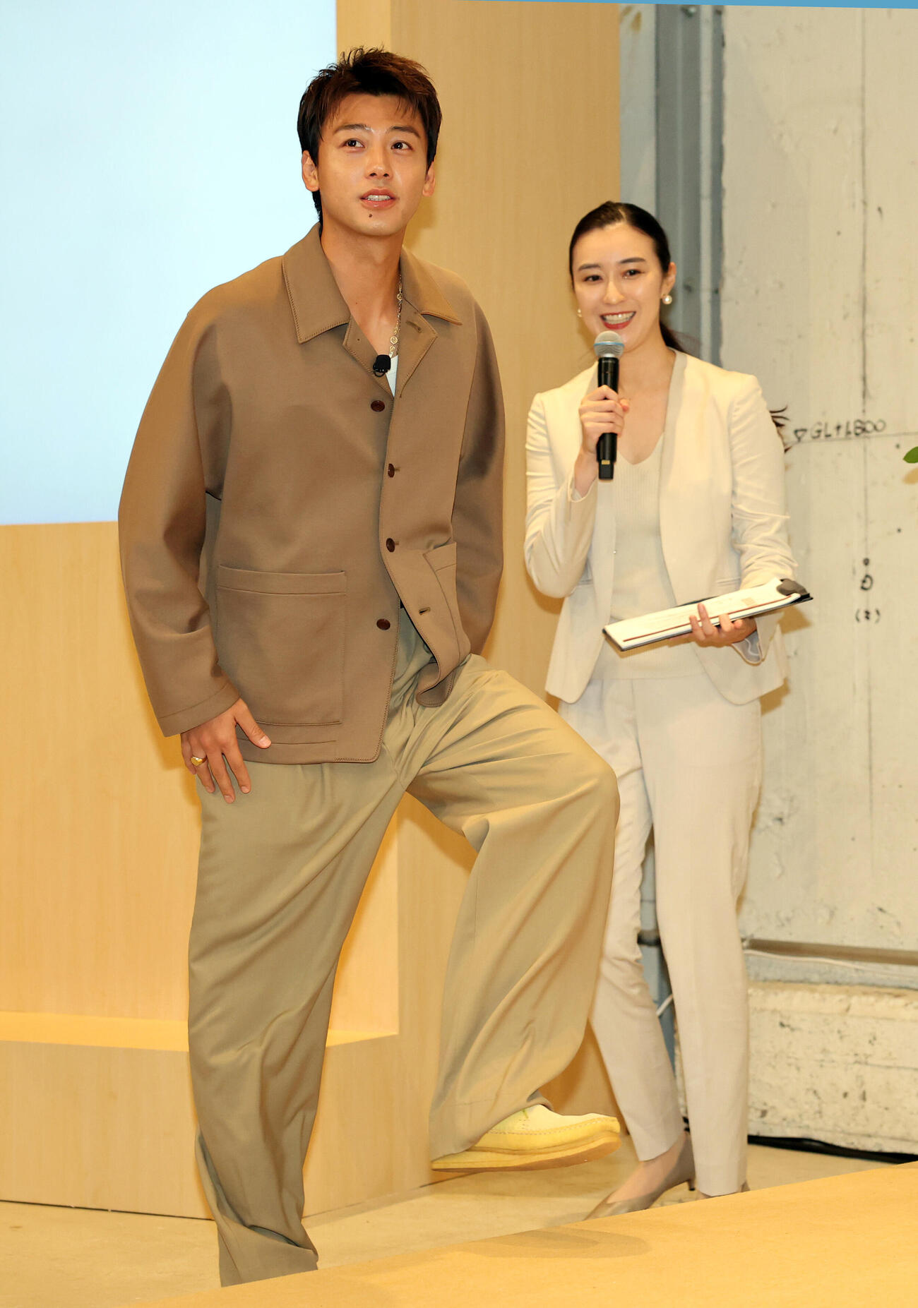AirbnbJapan新ブランドキャンペーンに登場した竹内涼真（撮影・浅見桂子）
