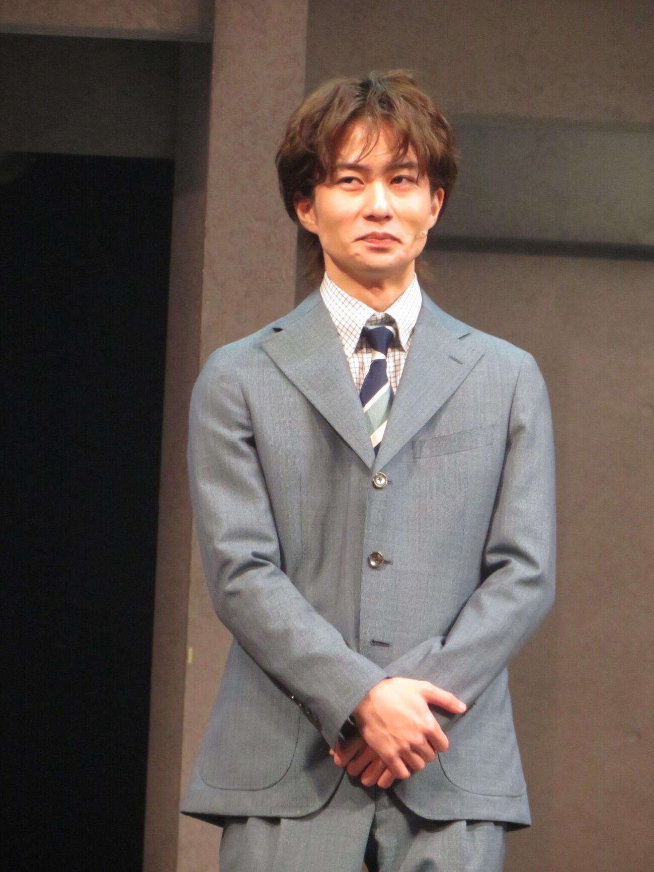 舞台「二階堂朝陽は助けに来る」の取材会に出席した坂元愛登