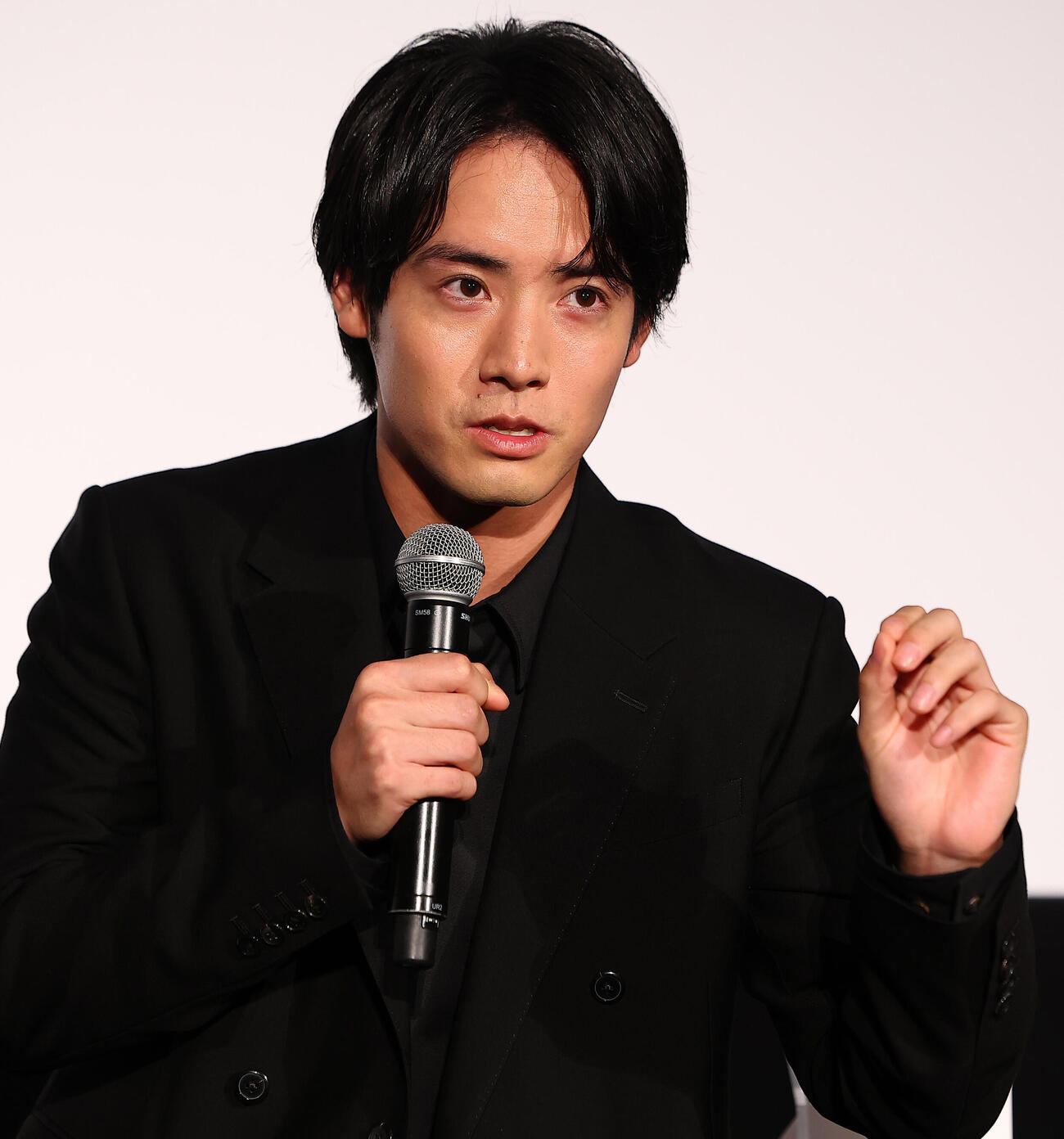 テレビ朝日の新ドラマ「あにいもうと」のイベントに登場した赤楚衛二（撮影・野上伸悟）