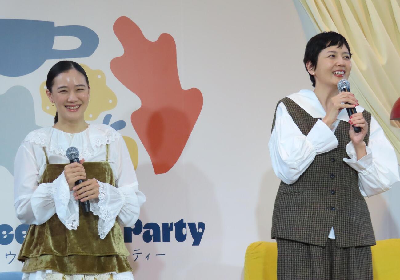 「リンネル」主催イベント「心地よい暮らしフェスタ2026」に登壇した左から蒼井優、菊池亜希子