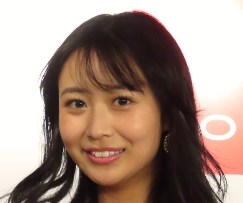 溝端葵（26年7月撮影）