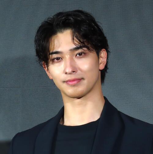 「T乾」の後枠 横浜流星、小栗旬が出演「LOST10」9・0％好発進 遭難 ...
