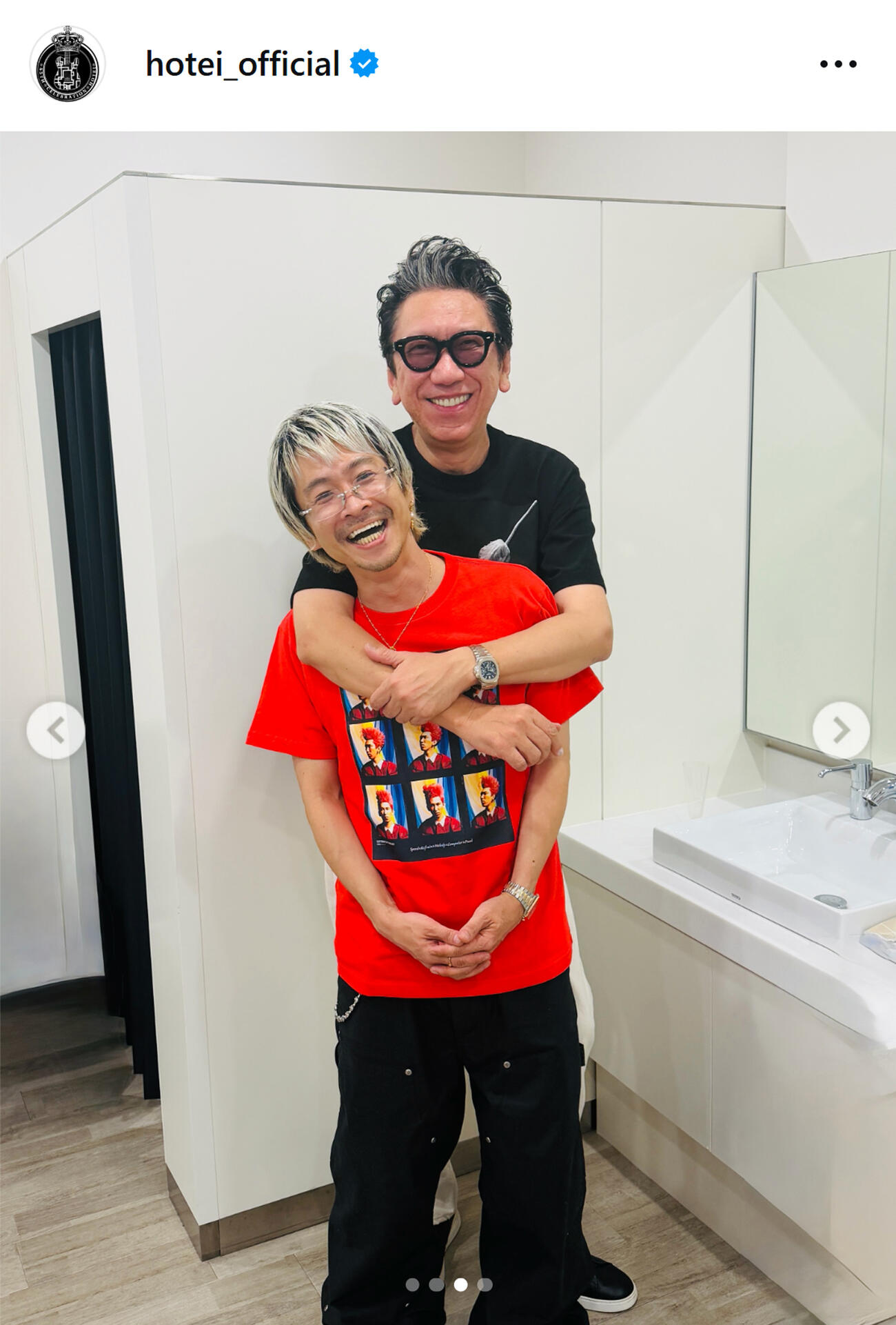 布袋寅泰のインスタグラムから