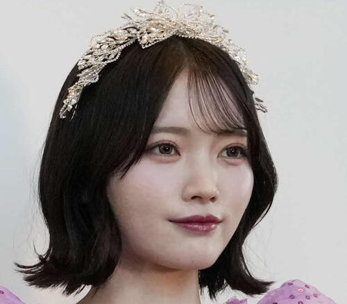 CUTIE STREET真鍋凪咲、透明感あふれる肌に反響「サングラスが合成みたい」