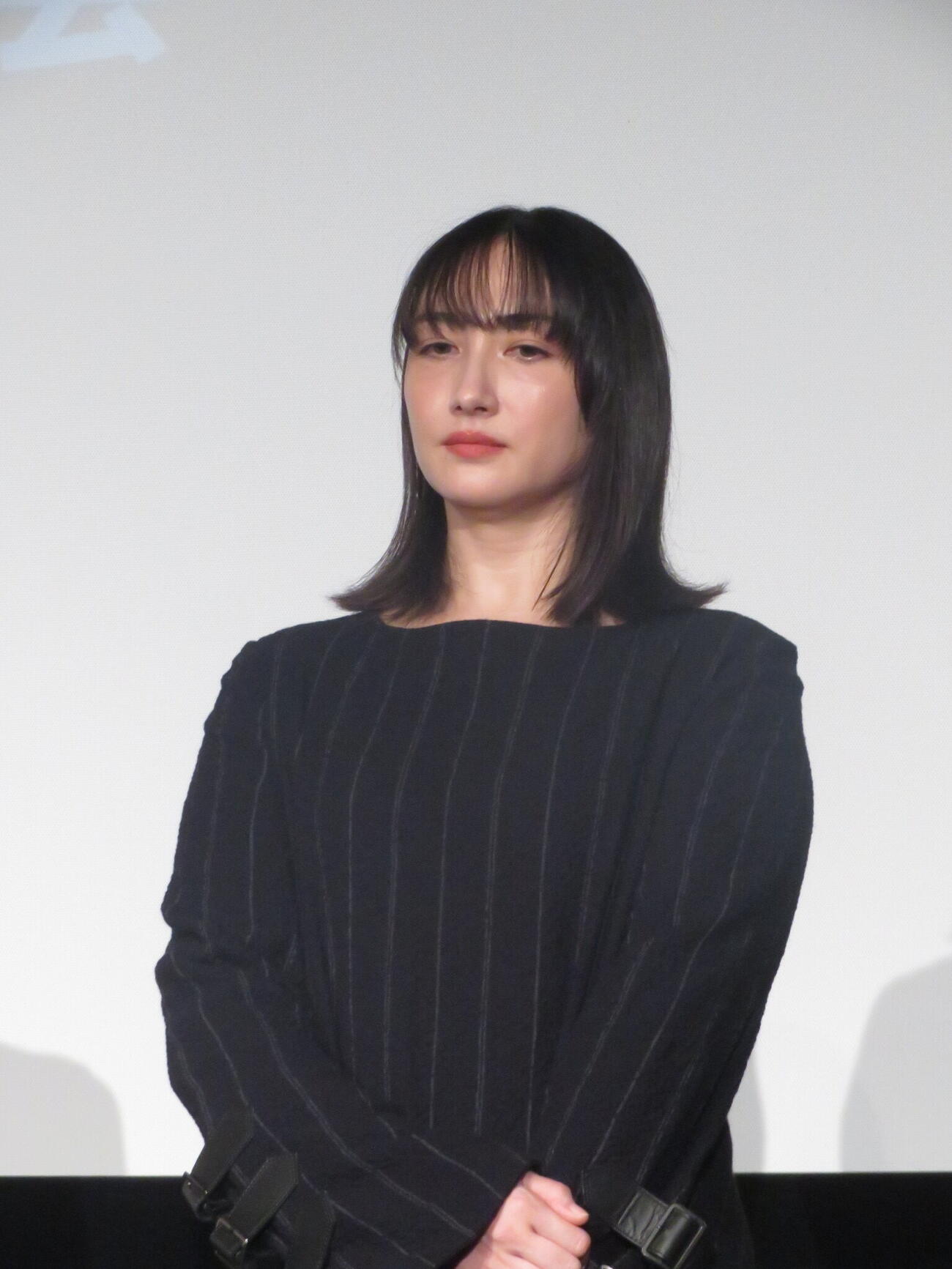 映画「てんてん　ずっと独身でいるつもり？」の完成披露特別試写会で舞台あいさつを行った香椎由宇